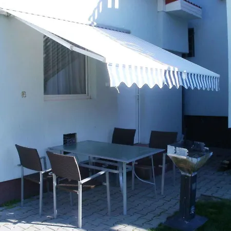 Apartament 37 *